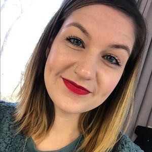 Meet your Posher, Bailey